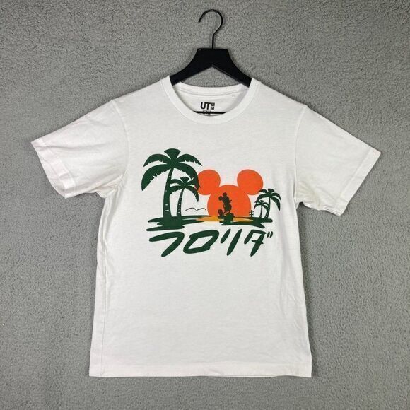 Disney‎ Uniqlo Mickey Mouse Shirt Mens Small Tee Beach Tropical White Short Top - Picture 3 of 9